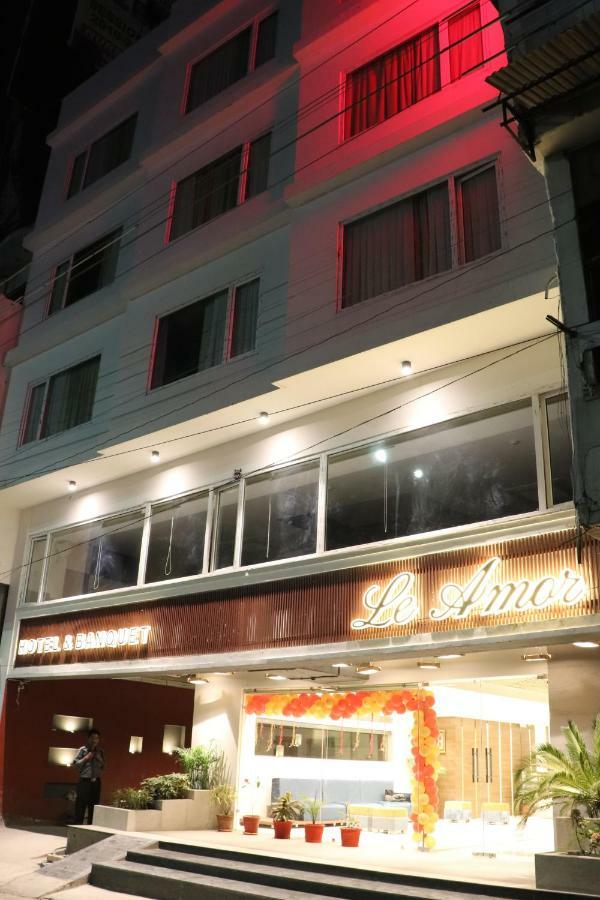 Hotel Le Amor Kota  Exterior photo